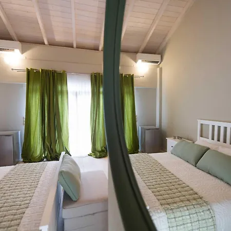 Nv Seafront Av Appartement Nikiana