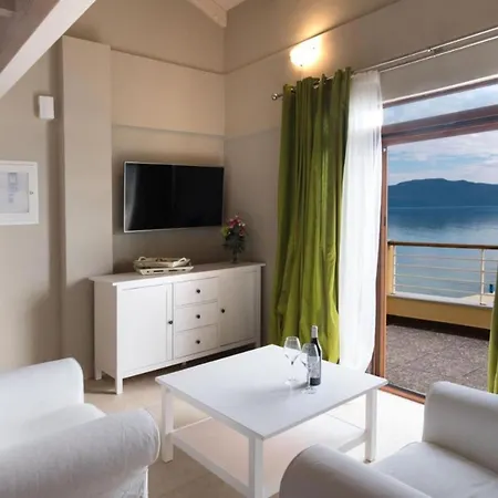 Appartement Nv Seafront Av Nikiana