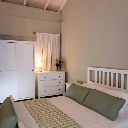 Nv Seafront Av * Nikiana